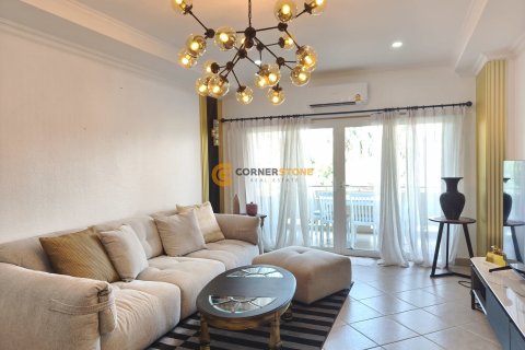 Studio in the Condo on Jomtien Beach, Pattaya, Thailand № 191321 - photo 2