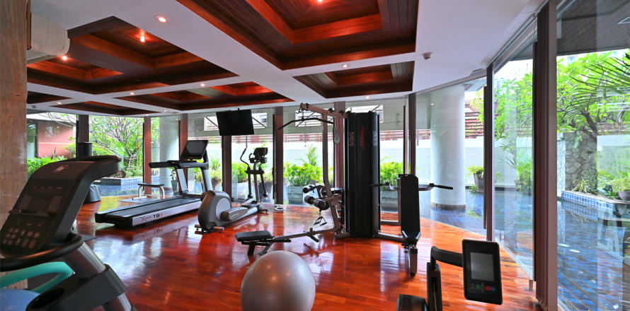 Condo in Bangkok, Thailand, 2 bedrooms № 186070
