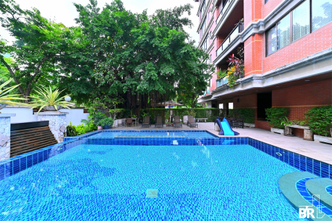 Condo in Bangkok, Thailand, 2 bedrooms  № 186070 - photo 7
