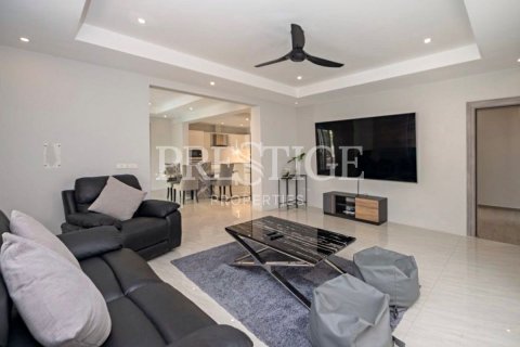 House in Pattaya, Thailand 3 bedrooms № 202387 - photo 3