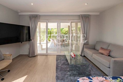 House in Pattaya, Thailand 3 bedrooms № 202387 - photo 6