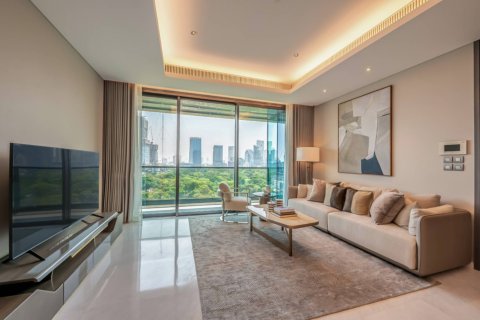 Condo in Bangkok, Thailand, 1 bedroom  № 180660 - photo 2