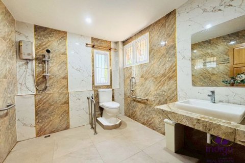 Дом в Чиангмае, Таиланд с 2 спальнями  № 149652 - фото 10