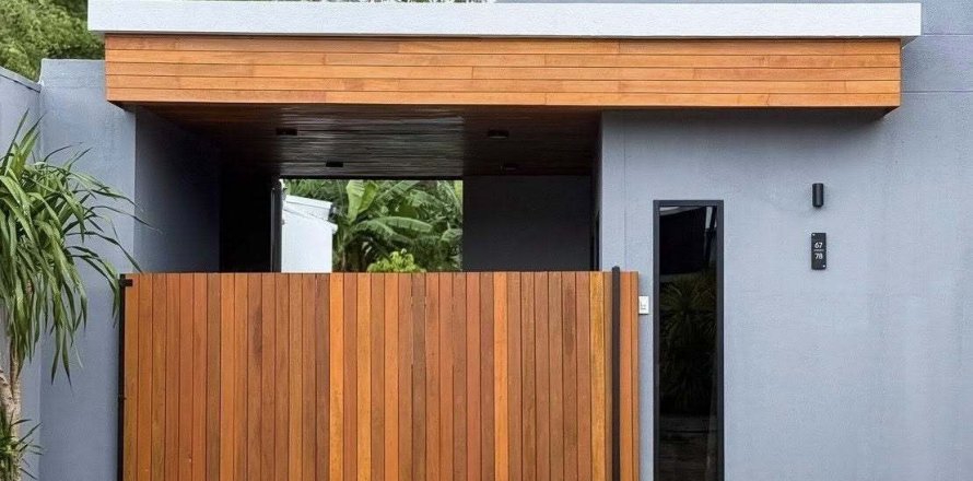 House in Phuket, Thailand 3 bedrooms № 156885