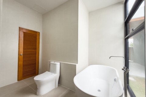 House in Phuket, Thailand 3 bedrooms № 156885 - photo 18