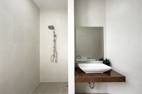 House in Phuket, Thailand 3 bedrooms № 156885 - photo 17