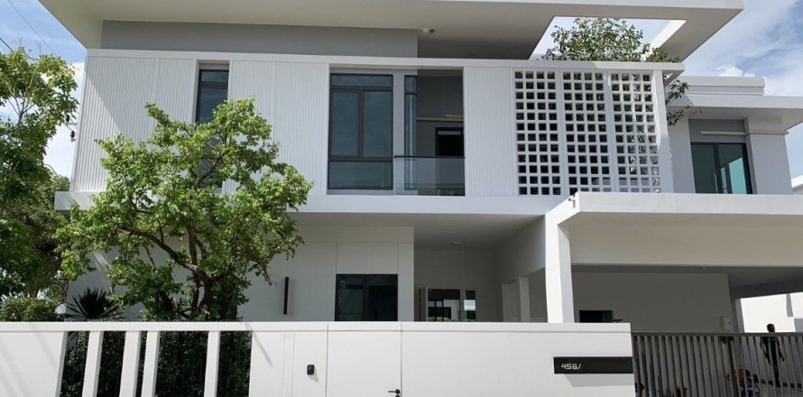 Дом в Самутпракане, Таиланд с 4 спальнями  № 157858