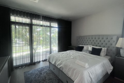 Дом в Самутпракане, Таиланд с 4 спальнями  № 157858 - фото 18