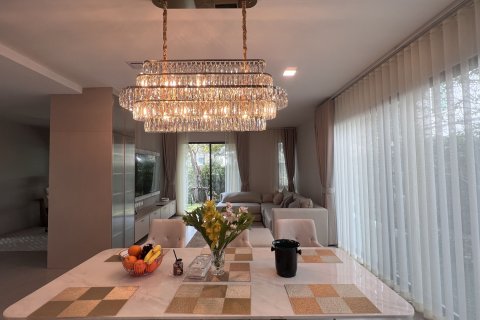 Дом в Самутпракане, Таиланд с 4 спальнями  № 157858 - фото 3