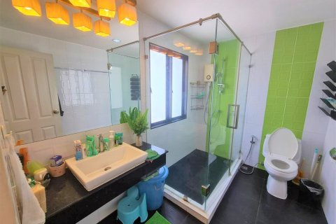 Таунхаус в Суан Луанге, Бангкок, Таиланд с 4 спальнями  № 157860 - фото 6