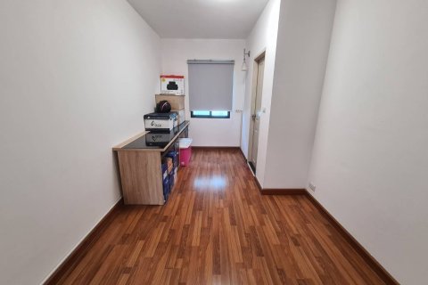 Таунхаус в Суан Луанге, Бангкок, Таиланд с 4 спальнями  № 157860 - фото 5