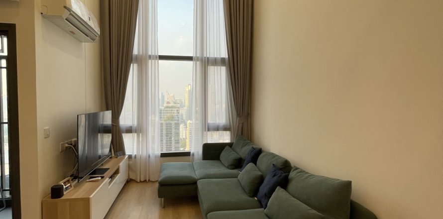 Studio à Khlong Toei, Bangkok, Thaïlande № 157861