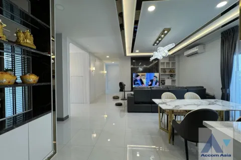 Haus in Bang Phli Yai, Thailand 4 Schlafzimmer № 216057 - Foto 5