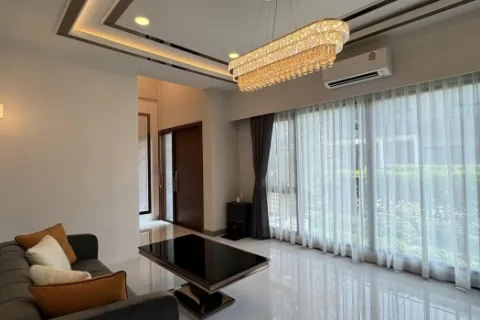 Haus in Bang Phli Yai, Thailand 4 Schlafzimmer № 216057 - Foto 10