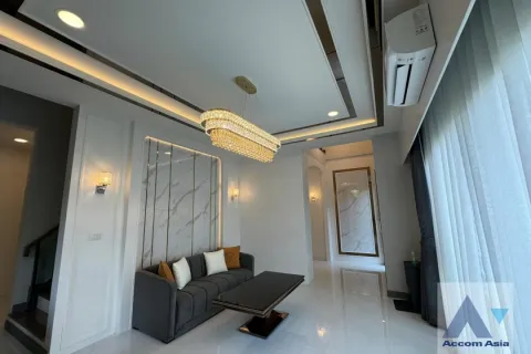 Haus in Bang Phli Yai, Thailand 4 Schlafzimmer № 216057 - Foto 9