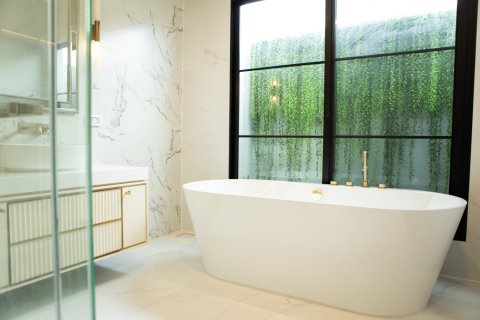 House in Bangkok, Thailand 4 bedrooms № 181248 - photo 18
