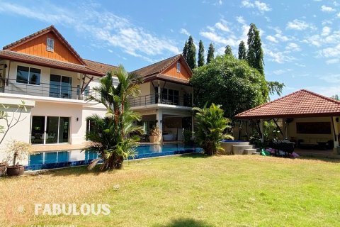 Villa à Ko Kaeo, Thaïlande 5 chambres № 179346