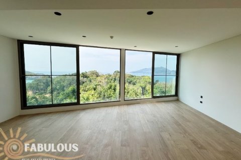 Condo in Patong, Thailand, 2 bedrooms № 179345 - photo 12