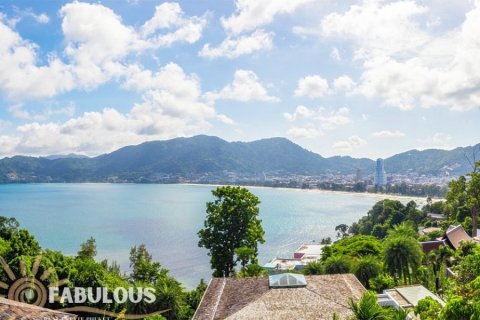 Condo in Patong, Thailand, 2 bedrooms № 179345 - photo 10