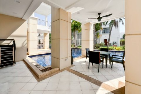 Condo à Cha-am, Thaïlande, 2 chambres  № 160148 - photo 8