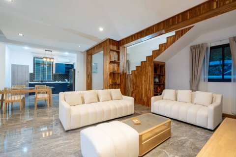 Villa à Surat Thani, Thaïlande 4 chambres № 172985 - photo 8