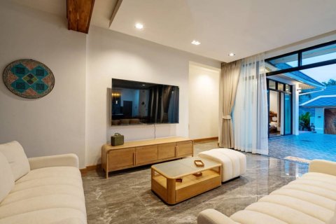 Villa à Surat Thani, Thaïlande 4 chambres № 172985 - photo 9