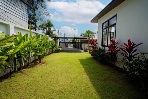 Villa à Surat Thani, Thaïlande 4 chambres № 172985 - photo 7