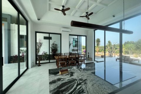 Villa à Prachuap Khiri Khan, Thaïlande 3 chambres № 172987 - photo 8