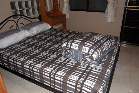 House in Pattaya, Thailand 3 bedrooms № 204558 - photo 15
