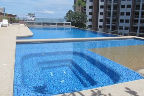Condo in Pattaya, Thailand, 1 bedroom № 204111 - photo 1