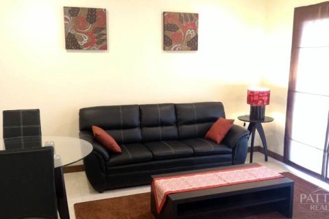 Condo on Jomtien Beach, Pattaya, Thailand, 1 bedroom  № 204115 - photo 2