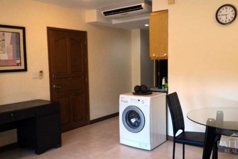 Condo on Jomtien Beach, Pattaya, Thailand, 1 bedroom  № 204115 - photo 3