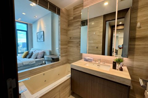 Condo à Bangkok, Thaïlande, 2 chambres  № 180403 - photo 15