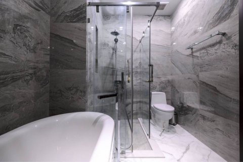 Condo in Bangkok, Thailand, 2 bedrooms  № 180404 - photo 14
