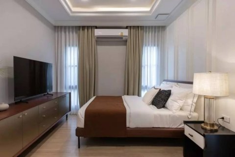 Maison à Bangkok, Thaïlande 5 chambres № 180401 - photo 12
