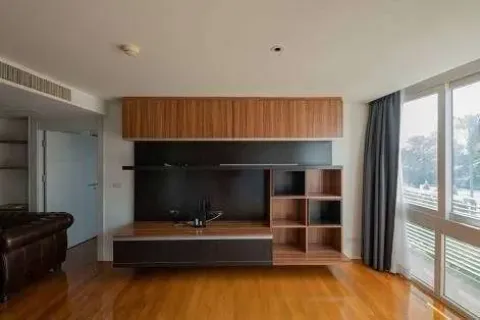 Studio in the Condo in Watthana, Bangkok, Thailand  № 160587 - photo 2