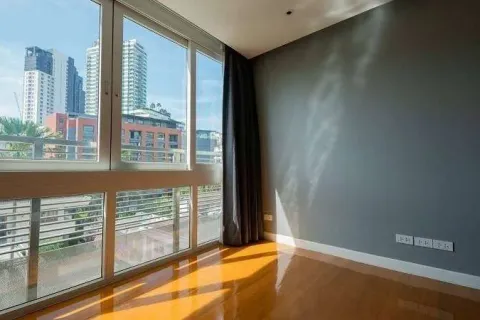 Studio in the Condo in Watthana, Bangkok, Thailand  № 160587 - photo 4