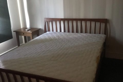 Condo à Khlong Toei, Bangkok, Thaïlande, 2 chambres  № 160590 - photo 6