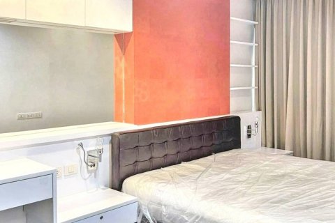 Кондоминиум с 3 спальнями в Бангкоке, Таиланд № 117385 - фото 5