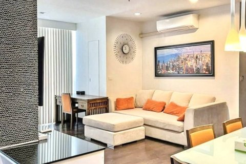 Кондоминиум с 3 спальнями в Бангкоке, Таиланд № 117385 - фото 1