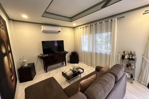 House in Pattaya, Thailand 2 bedrooms № 140186 - photo 2