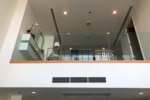 Кондоминиум с 2 спальнями в Кхлонг Сане, Бангкок, Таиланд № 140189 - фото 6