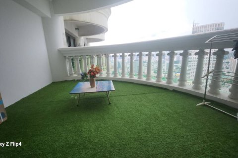 Студия в кондо в Банг Раке, Бангкок, Таиланд № 148426 - фото 6