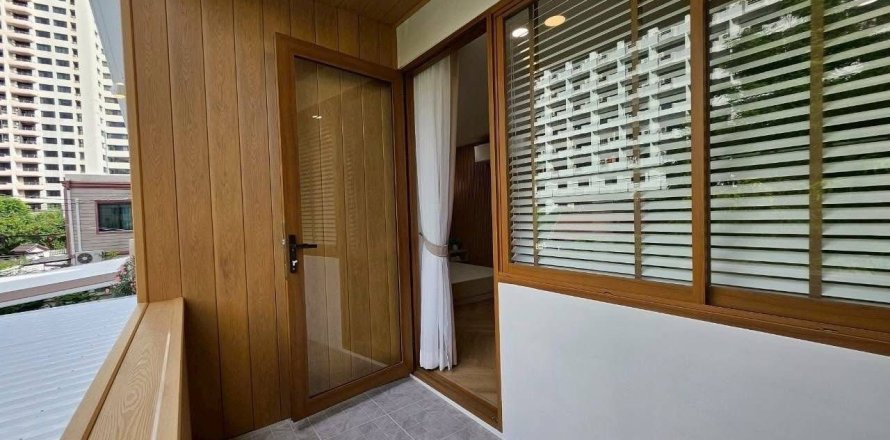 Дом в Нонтхабури, Таиланд с 3 спальнями  № 148421