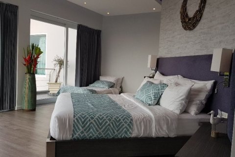 Villa in Phuket, Thailand 7 bedrooms № 148424 - photo 10