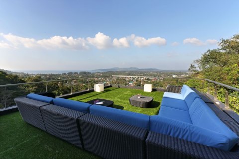 Villa in Phuket, Thailand 7 bedrooms № 148424 - photo 4