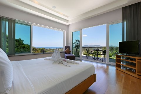 Villa in Phuket, Thailand 7 bedrooms № 148424 - photo 13