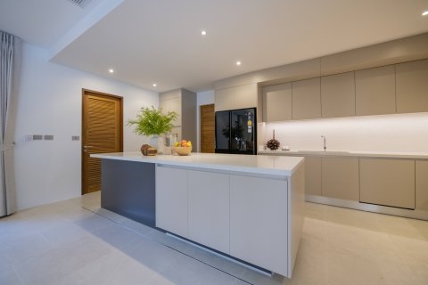 Villa in Phuket, Thailand 4 bedrooms № 160818 - photo 11