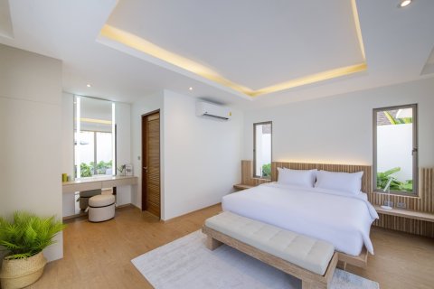 Villa in Phuket, Thailand 4 bedrooms № 160818 - photo 4