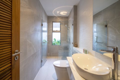 Villa in Phuket, Thailand 4 bedrooms № 160818 - photo 18
